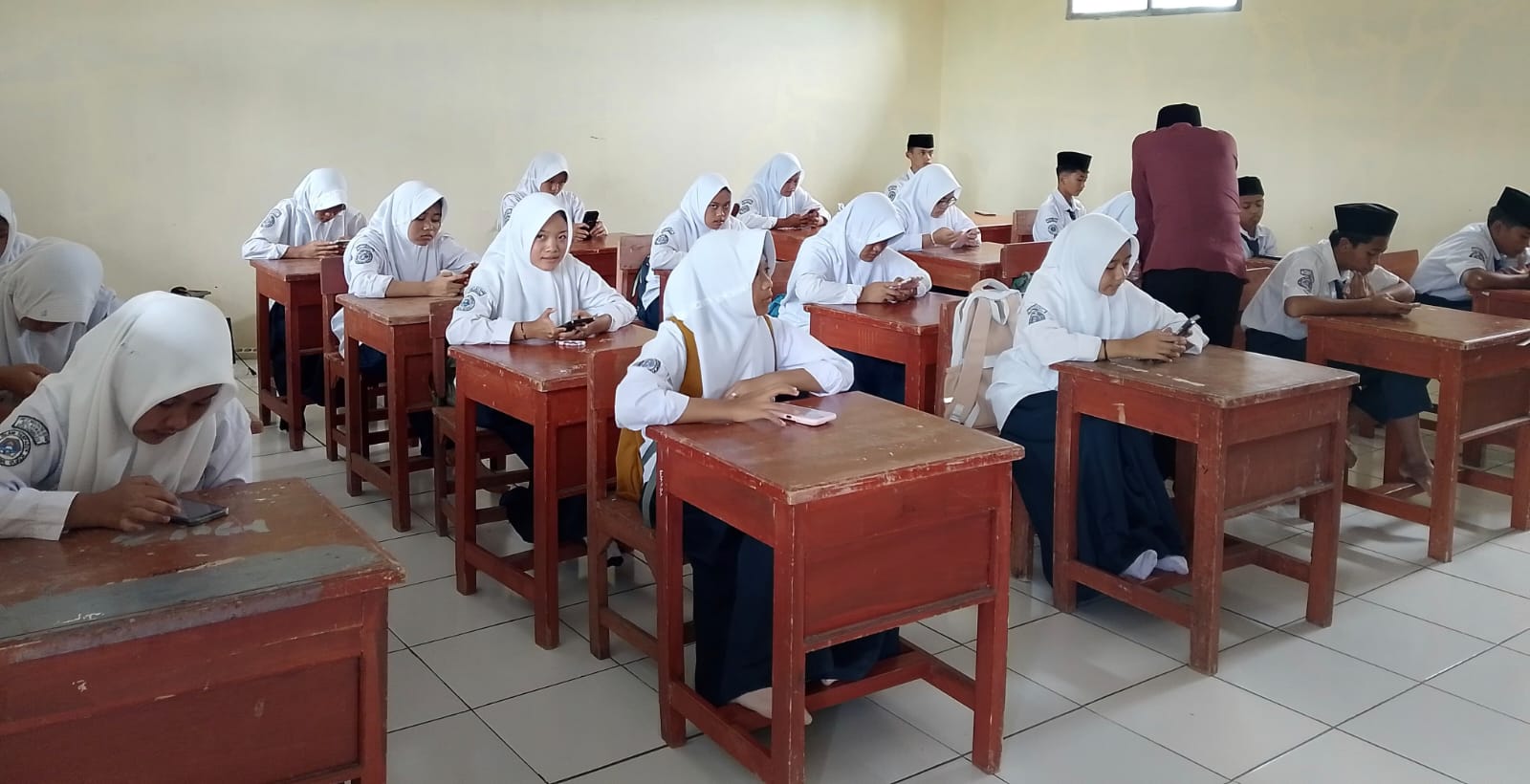 WhatsApp-Image-2025-11-25-at-18.39.23